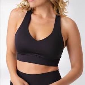 Balance Athletica Isla Bra Black Small